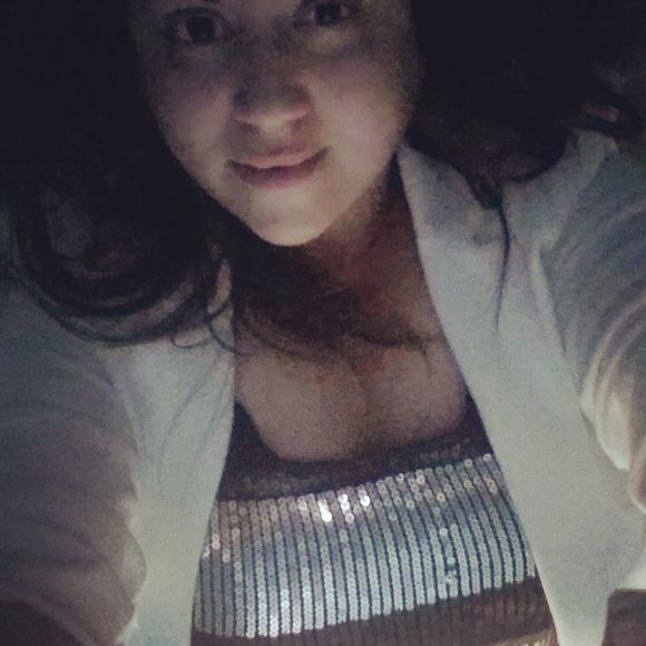 Meet your Posher, Holly - Picture 1 of 1